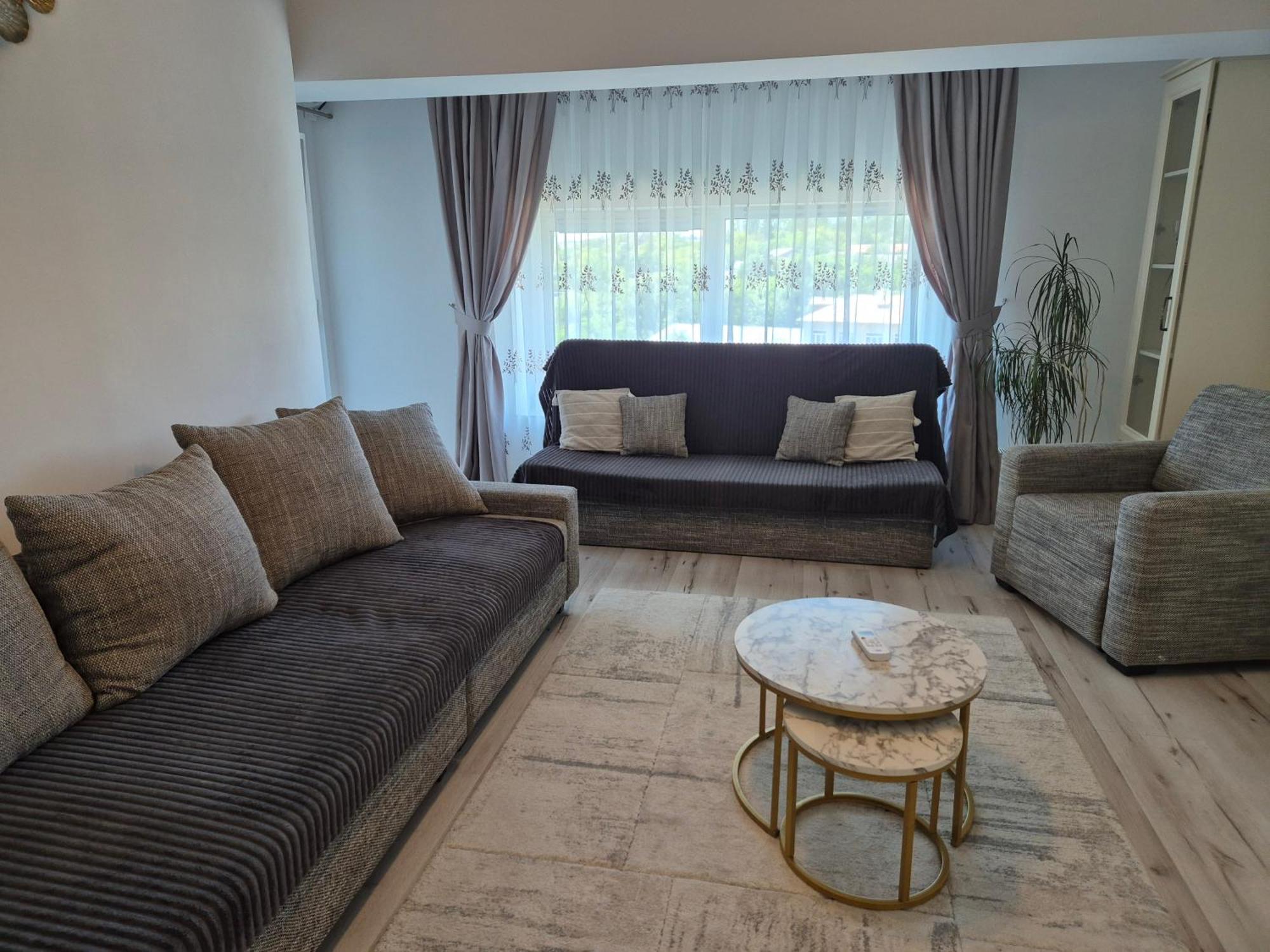 Suceava Apartment Екстериор снимка